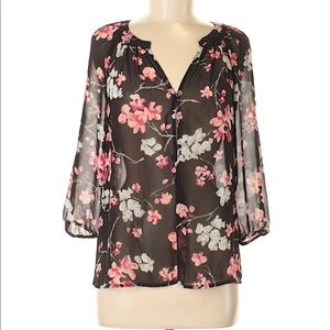 Apt. 9 3/4 Sleeve blouse